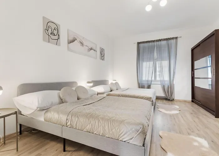 Apartament Center - Modern & Stylish *