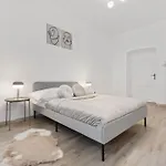 Appartement Center - Modern & Stylish *