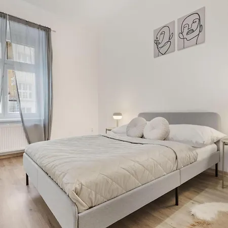 Center - Modern & Stylish Appartement